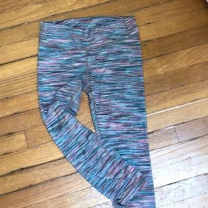 Athlete girl Capri legging 8/10